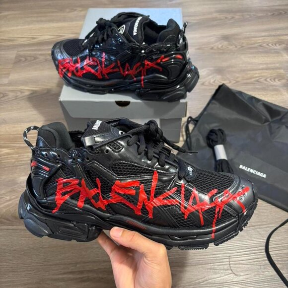 Balenciaga Men's multi Trainers - Picture 1 of 4